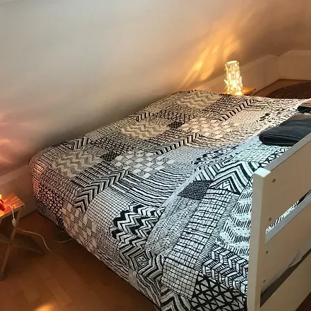 Exclusive Ams Area 빌라 힐베르쉼