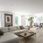 Exclusive Ams Area Вилла *