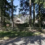 Exclusive Ams Area Вилла *
